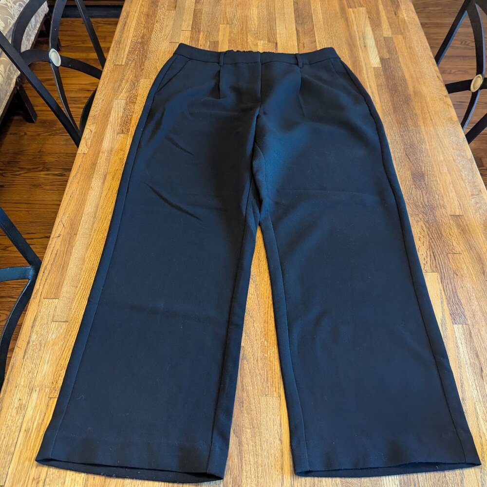 Old Navy Women's L Black Dress Pants Wide Leg Elastic Back Button Front Pleats